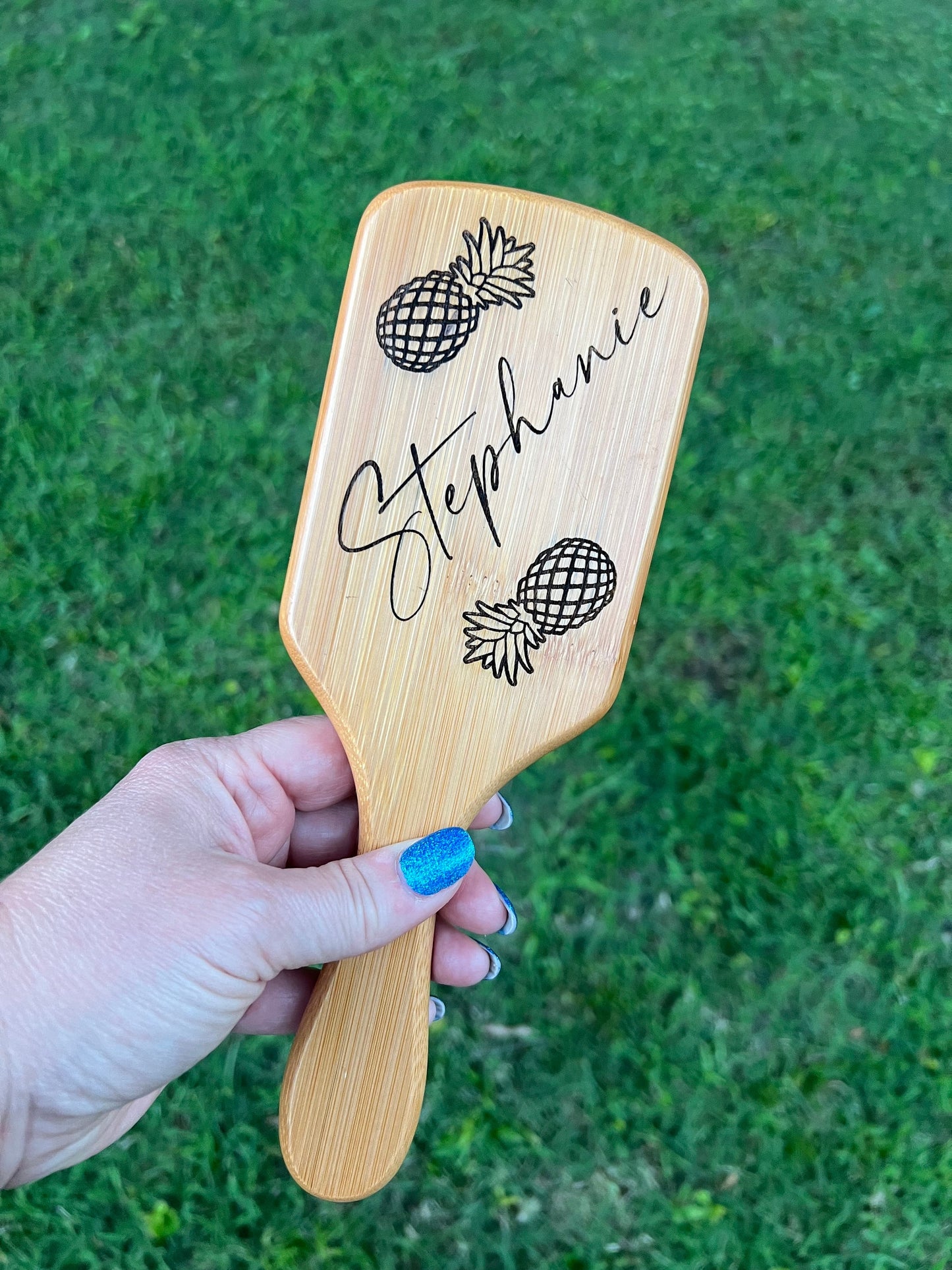 Personalized Upside Down Pineapple Brush, Bamboo Wooden Paddle Hair Brush, Engraved Hair Accessory, Women's Birthday Gift, Gag Gift